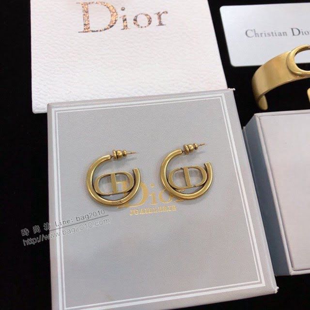 Dior飾品 迪奧經典熱銷款CD耳釘手鐲戒指  zgd1210